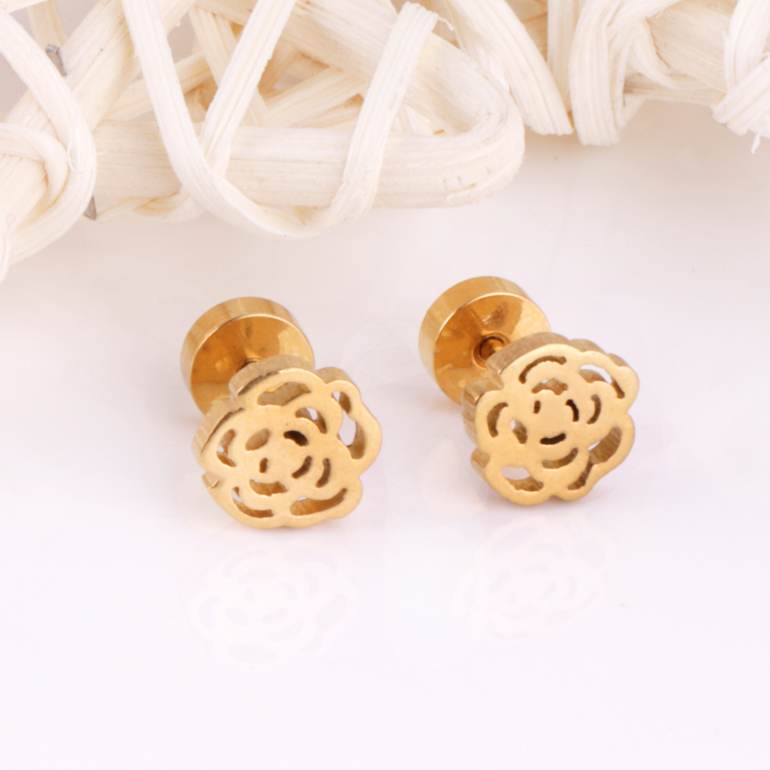 LUXUKISSKIDS Small Ear Jewelry - Body Jewelry Surgical Steel recension och pris